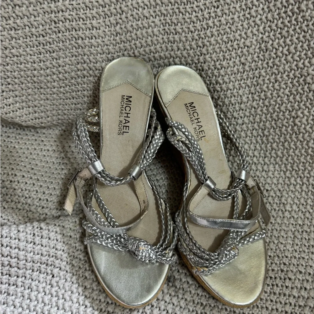 Michael Kors Women's Palm Beach Sandal Size 8‎ Wedge Heel Espadrille Silver